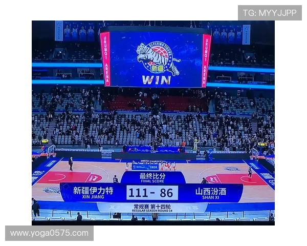 新疆飞虎与八一队激战正酣谁能在这场对决中笑到最后