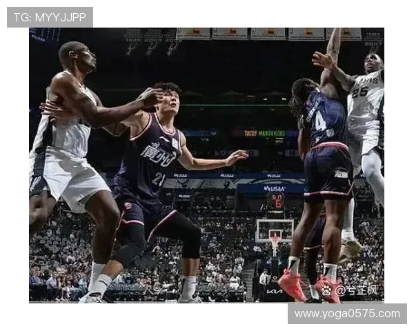 马刺与魔术激战正酣10月28日NBA精彩对决展现球队实力与风采 马刺与魔术激战正酣10月28日NBA精彩对决展现球队实力与风采